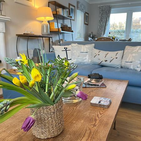 Coastal Retreat 150M From Beach Perfect For Families And Dogs Trearddur Luaran gambar