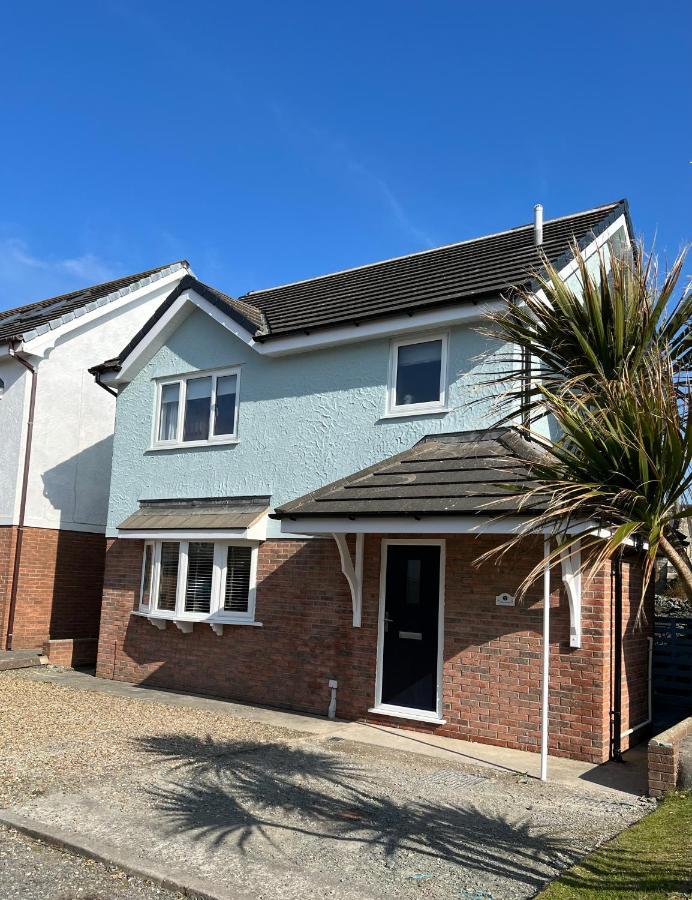 Coastal Retreat 150M From Beach Perfect For Families And Dogs Trearddur Luaran gambar